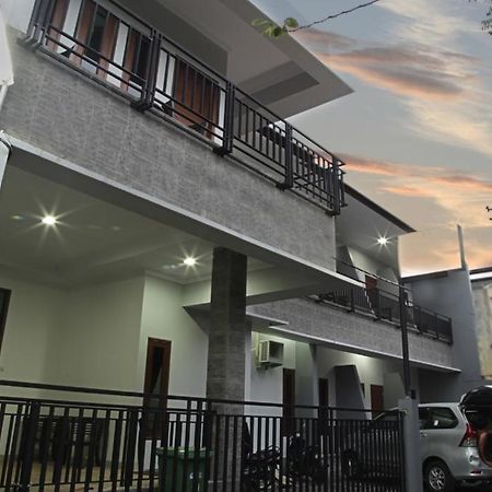 Andelis Homestay Yogyakarta Kültér fotó